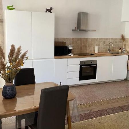 L’écrin des calquières Apartamento Nimes Exterior foto